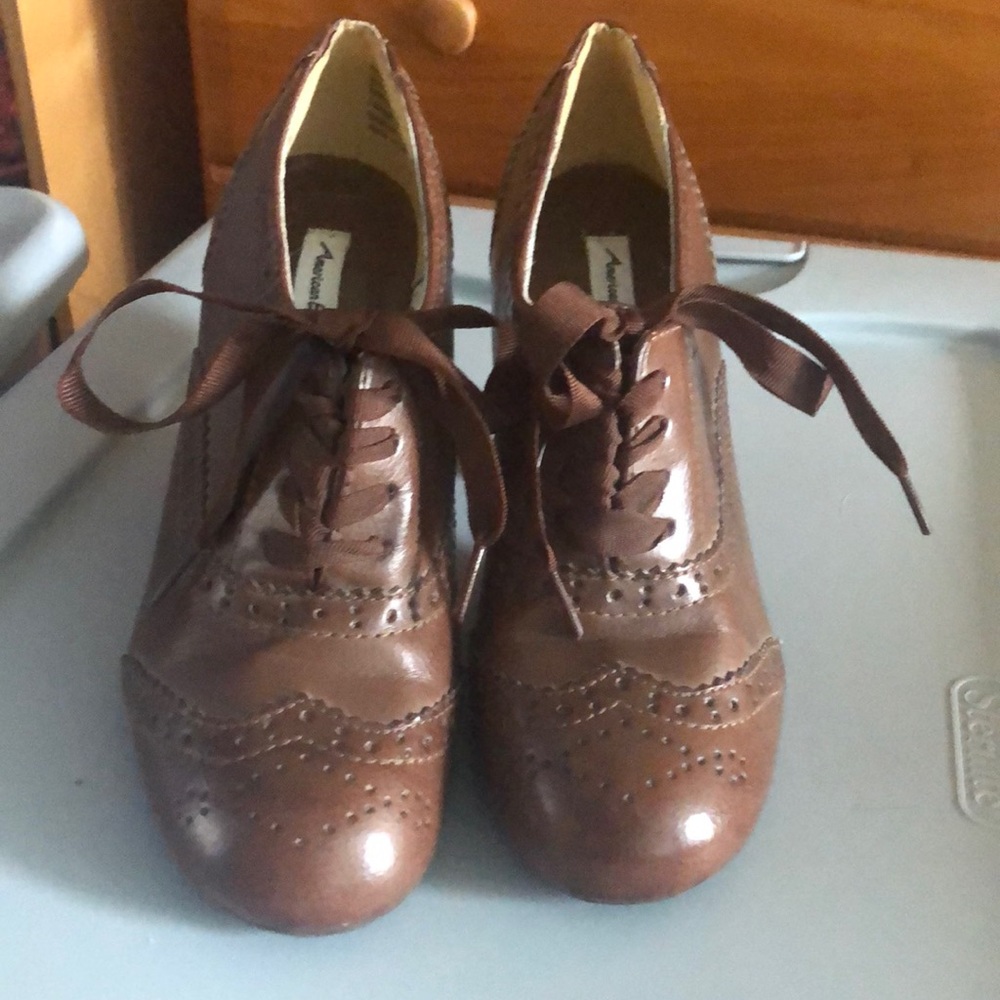 Brown leather tie up Heels